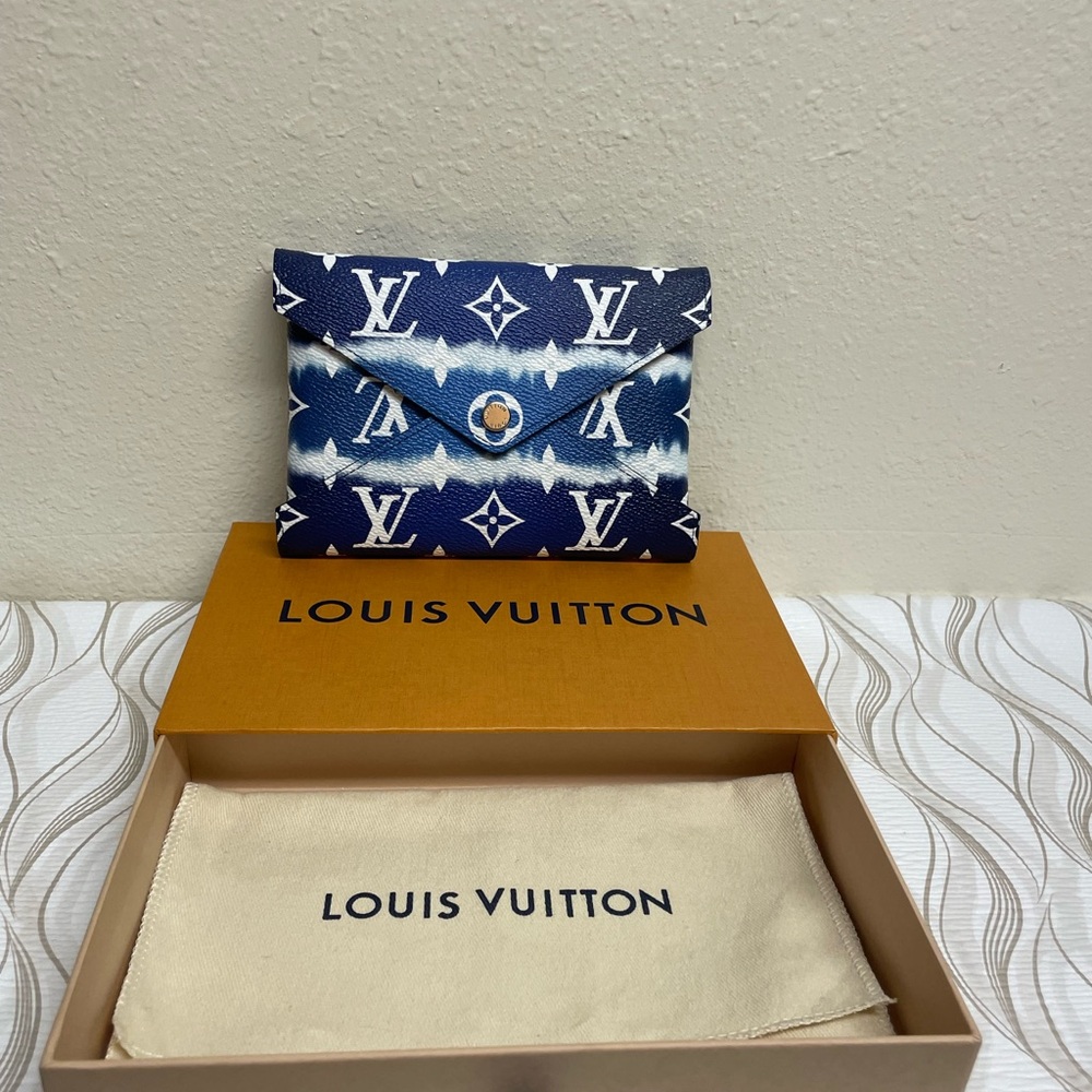 Louis Vuitton Kirigami Pochette